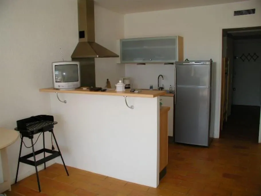 Studio De Vacances Bandol 4 Places Apartment