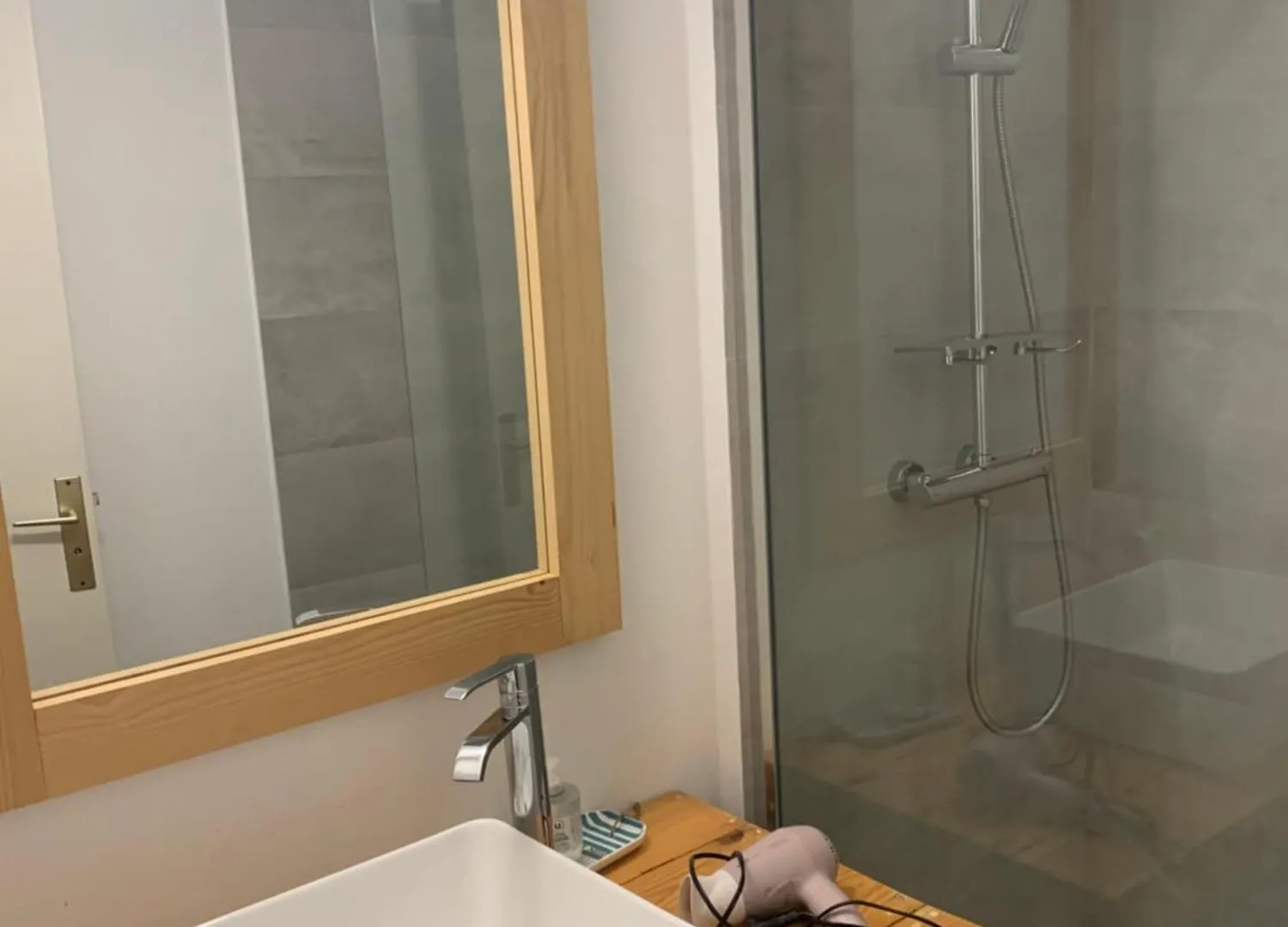Apartment Studio De Vacances Bandol 4 Places